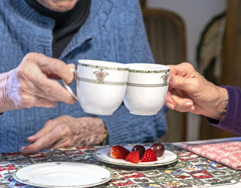 Wir kümmern uns um kranke, alte, einsame Menschen